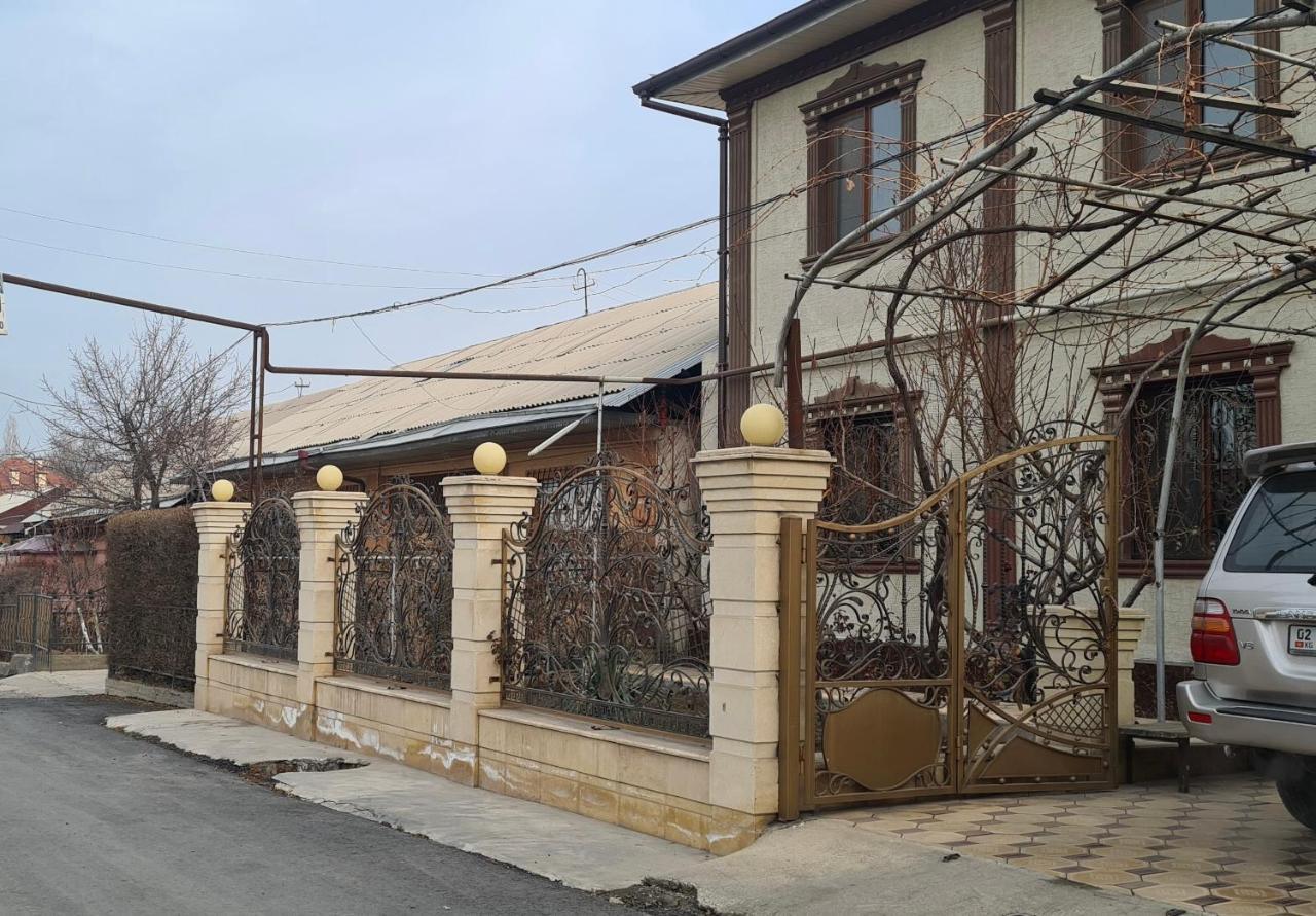 오쉬 Sultan Saray 호스텔 외부 사진
